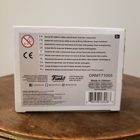 Stranger Things Mike (8-Bit) - Picture 6 of 6